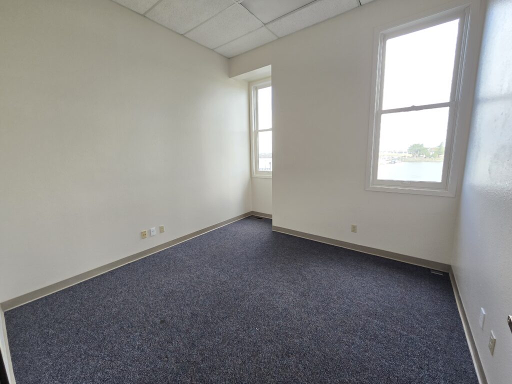 Small private office at 100 H Street.